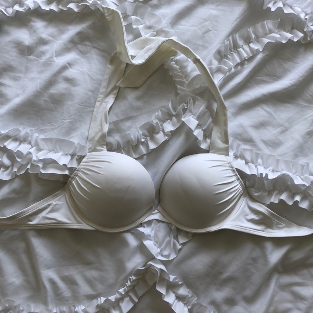 White Very Padded Push Up Swimsuit Top